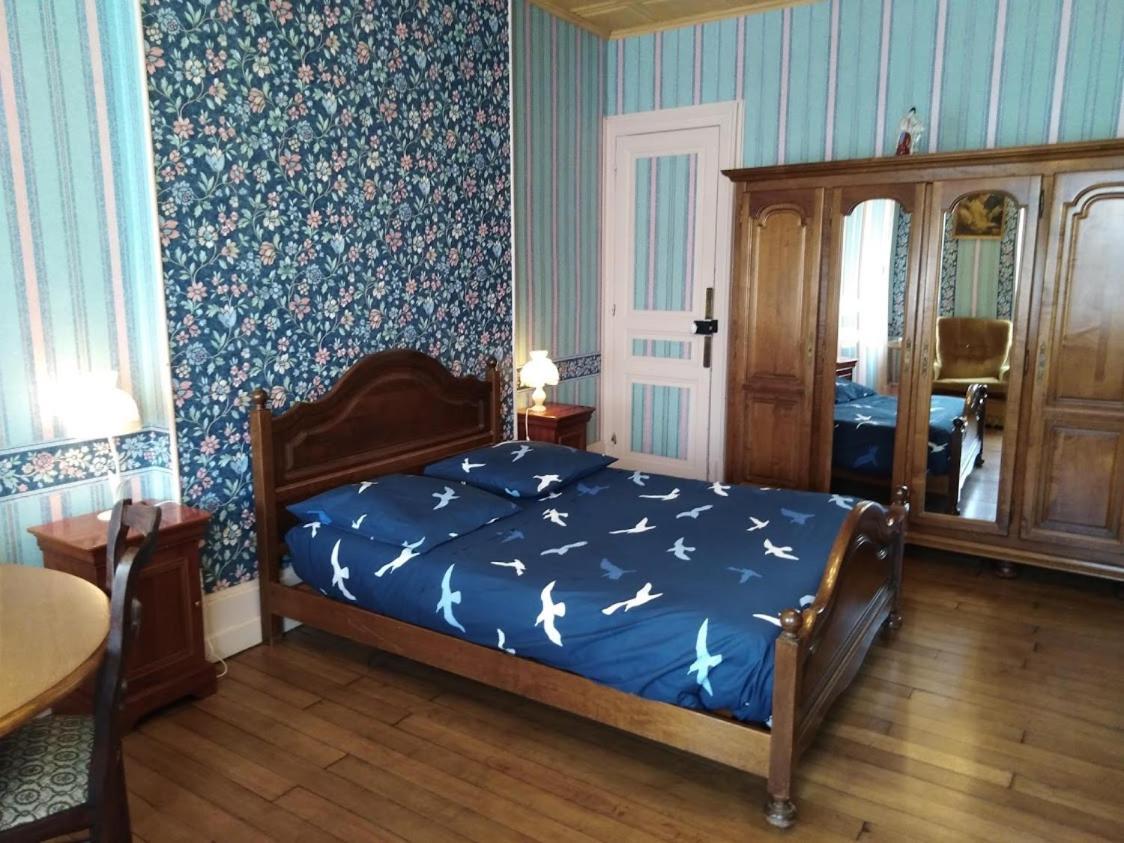 Bed and Breakfast Le Point Du Jour Revin  Exteriér fotografie